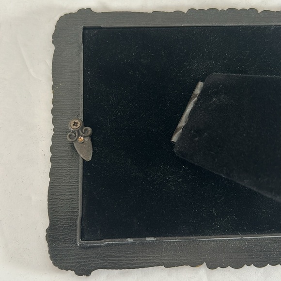 Sheffield Home The Vintage Collection Austrian Crystals 5”x 3.5” Photo Frame - Picture 9 of 12